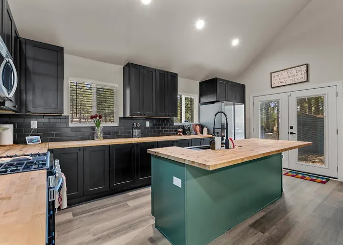 Pine Del 3bdr In Forested Holiday home *